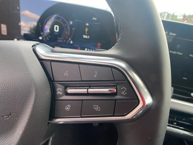 used 2025 Chevrolet Equinox car, priced at $29,995