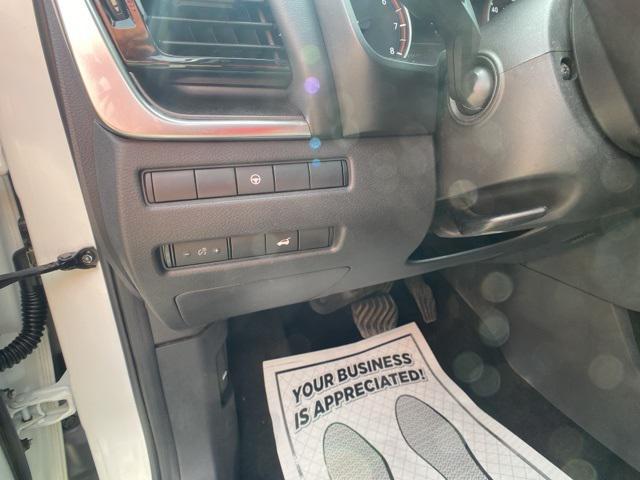 used 2021 Nissan Rogue car, priced at $19,995