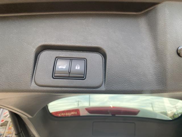used 2021 Nissan Rogue car, priced at $19,995