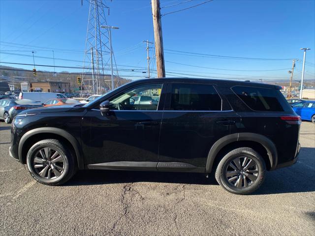 used 2022 Nissan Pathfinder car, priced at $27,995