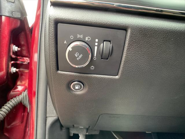 used 2021 Jeep Grand Cherokee car, priced at $31,995