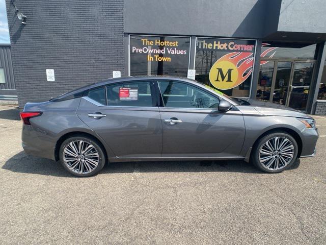 used 2025 Nissan Altima car, priced at $29,995