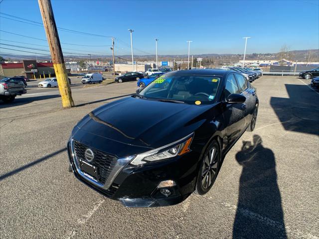 used 2022 Nissan Altima car, priced at $22,995