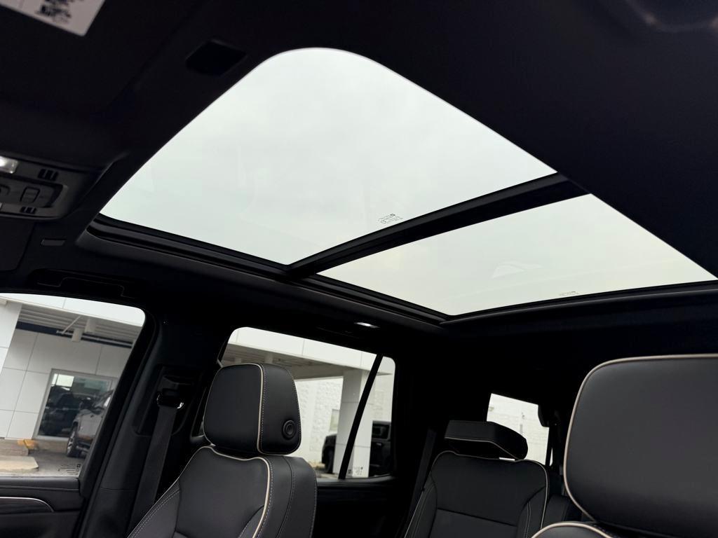 used 2022 GMC Yukon car, priced at $52,775
