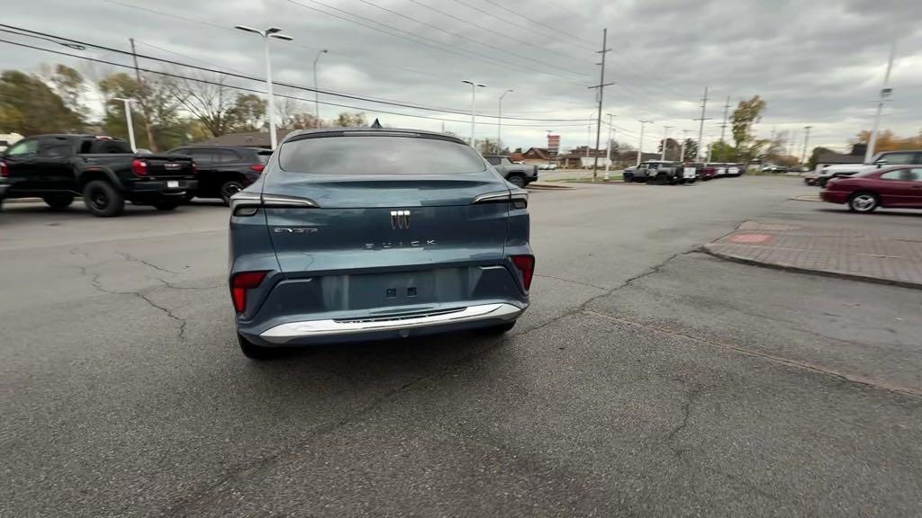 new 2025 Buick Envista car, priced at $30,760