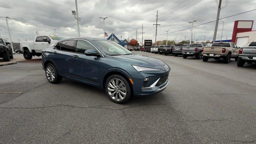 new 2025 Buick Envista car, priced at $30,760