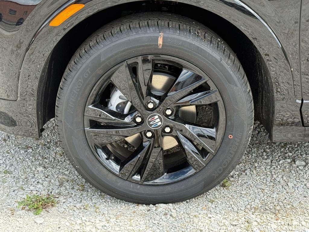new 2025 Buick Encore GX car, priced at $29,053