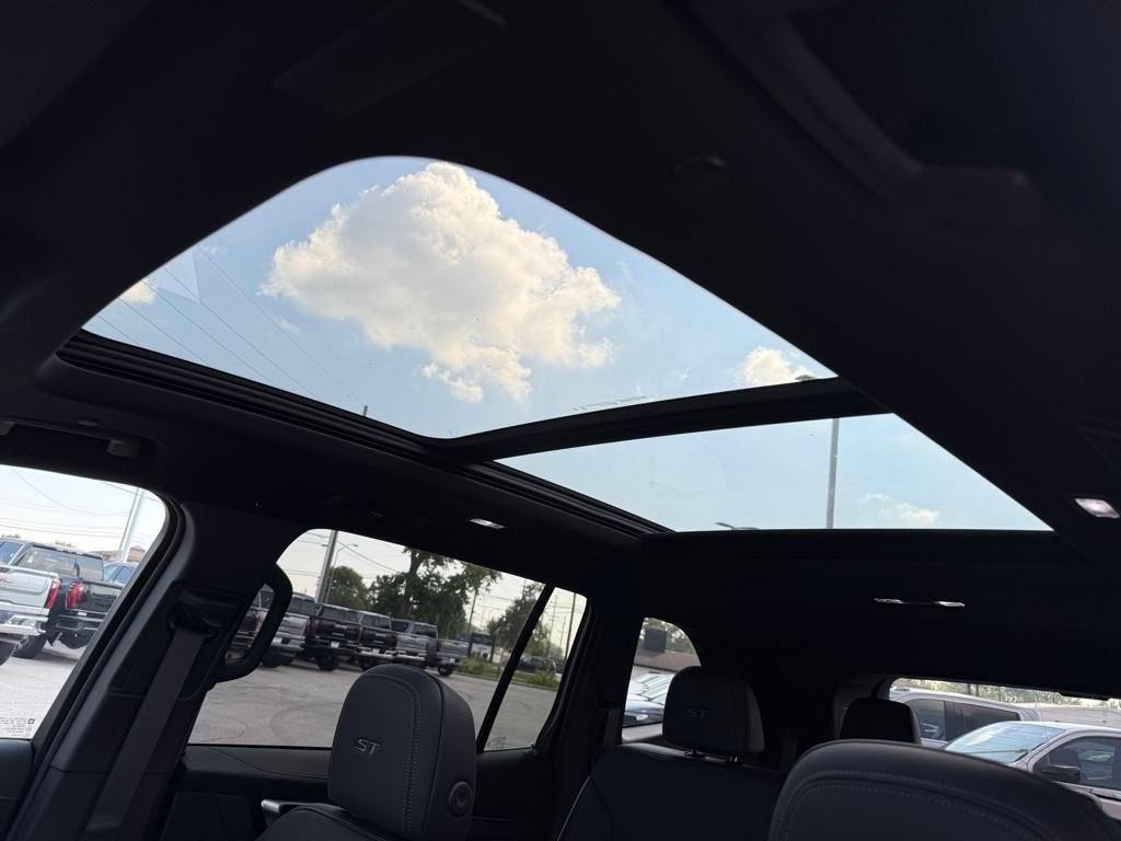 new 2026 Buick Enclave car, priced at $56,799