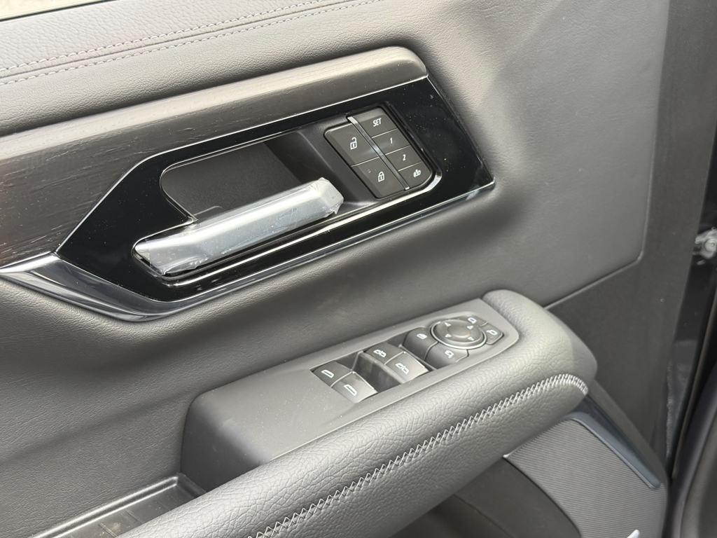 new 2025 GMC Yukon car, priced at $92,266