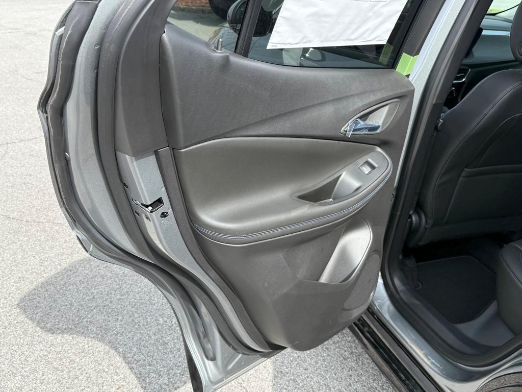 new 2025 Buick Encore GX car, priced at $26,398