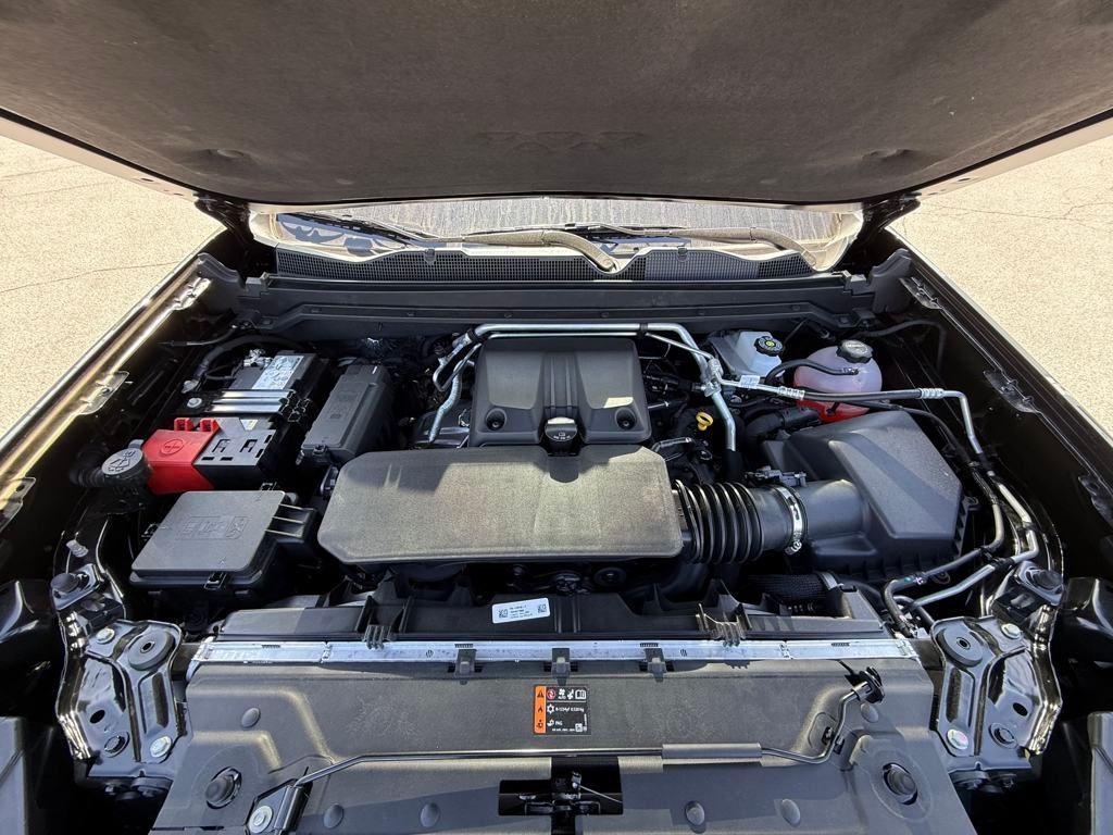new 2025 GMC Canyon car, priced at $43,677