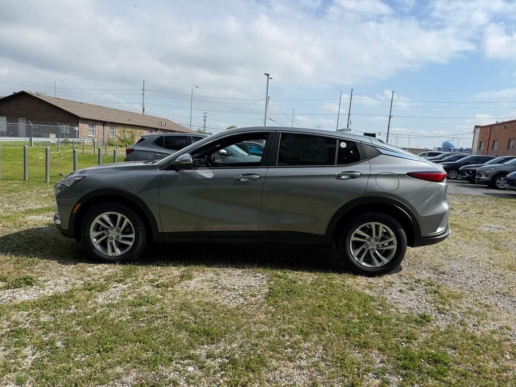 new 2025 Buick Envista car, priced at $26,900