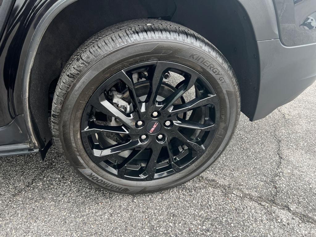 used 2023 GMC Terrain car, priced at $23,775