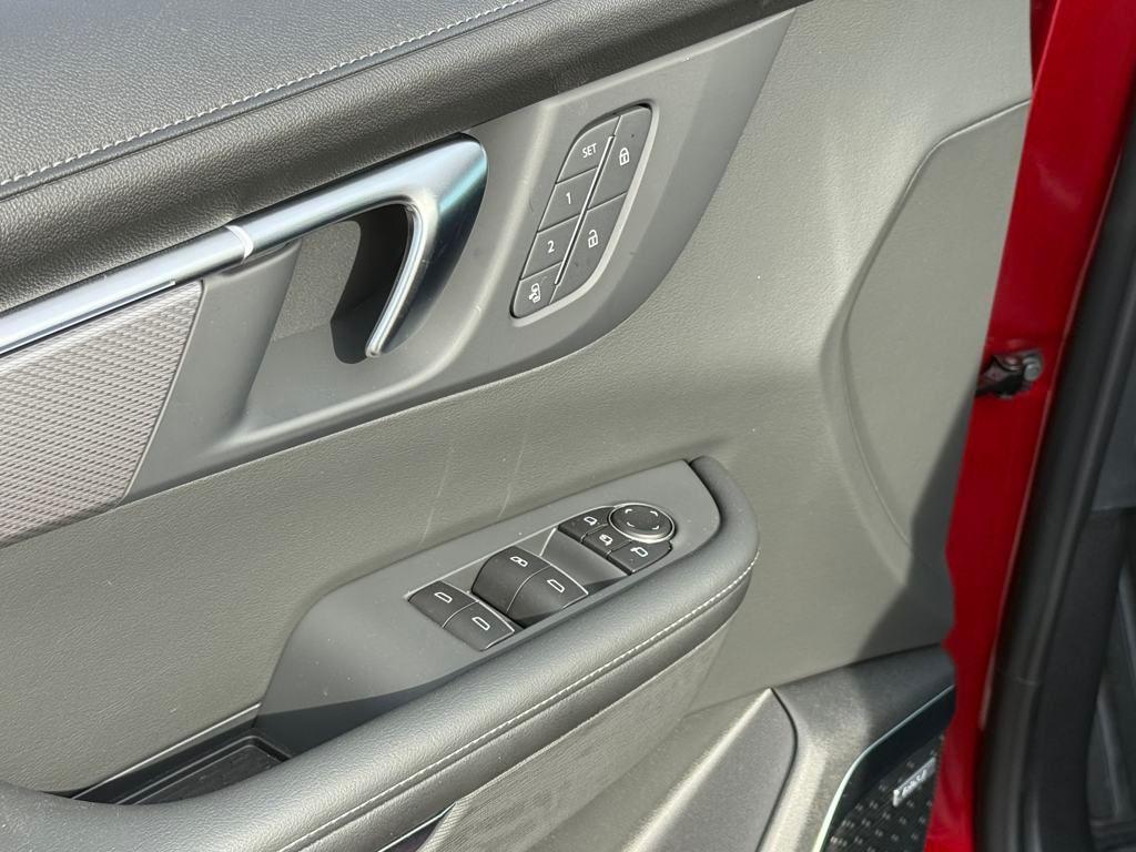 new 2025 Buick Enclave car, priced at $51,506