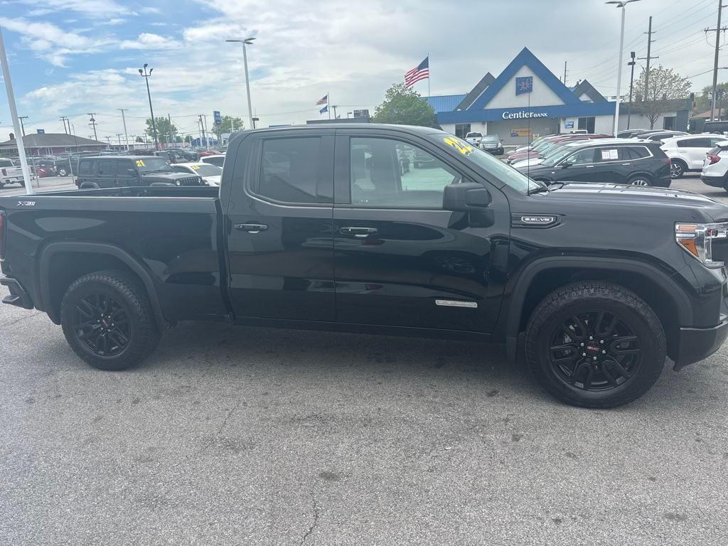 used 2022 GMC Sierra 1500 Limited car, priced at $37,875