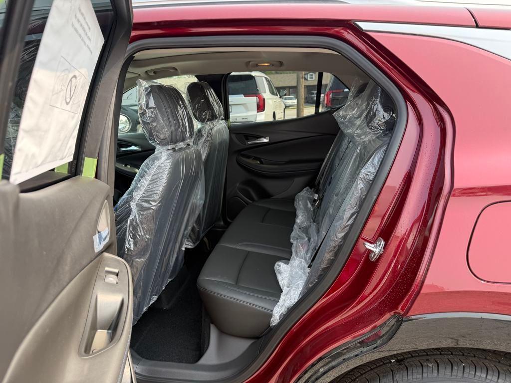 new 2025 Buick Encore GX car, priced at $29,551