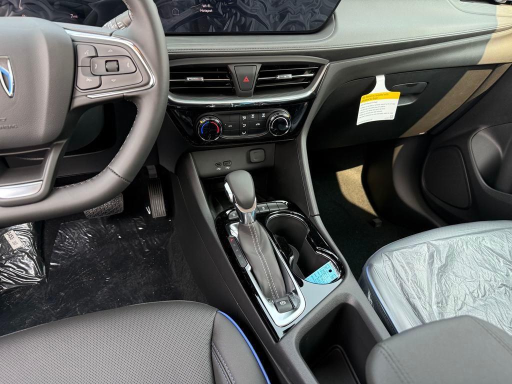new 2025 Buick Encore GX car, priced at $29,551