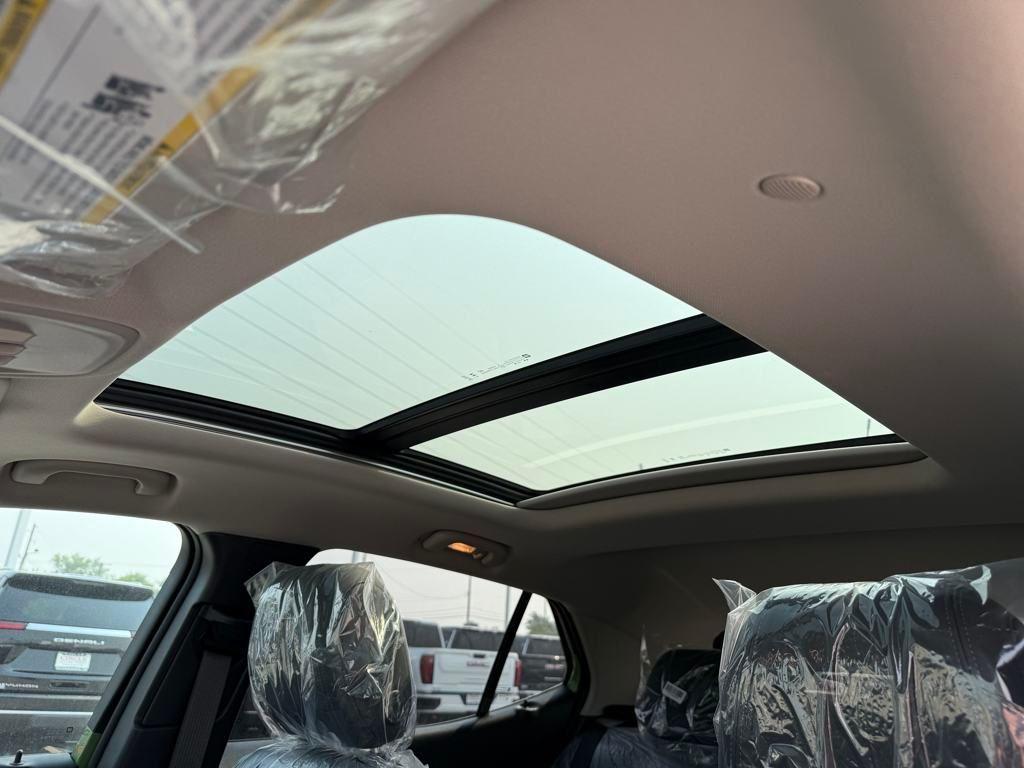 new 2025 Buick Encore GX car, priced at $29,551