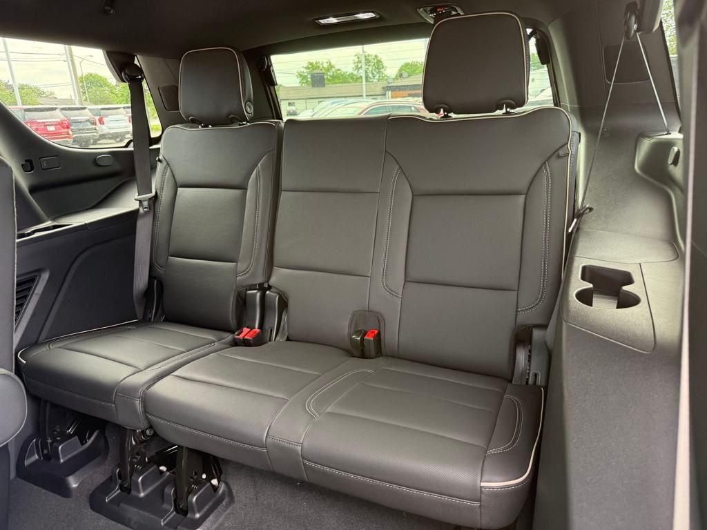 new 2025 GMC Yukon car, priced at $70,666