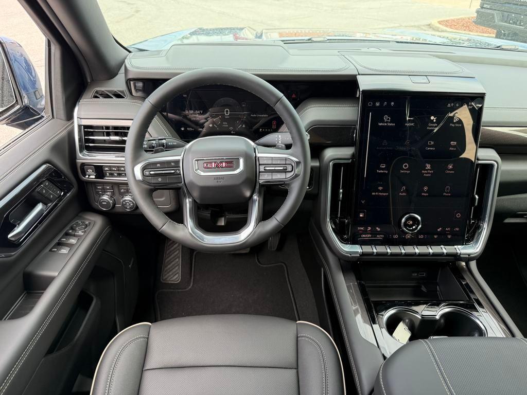new 2025 GMC Yukon car, priced at $70,666
