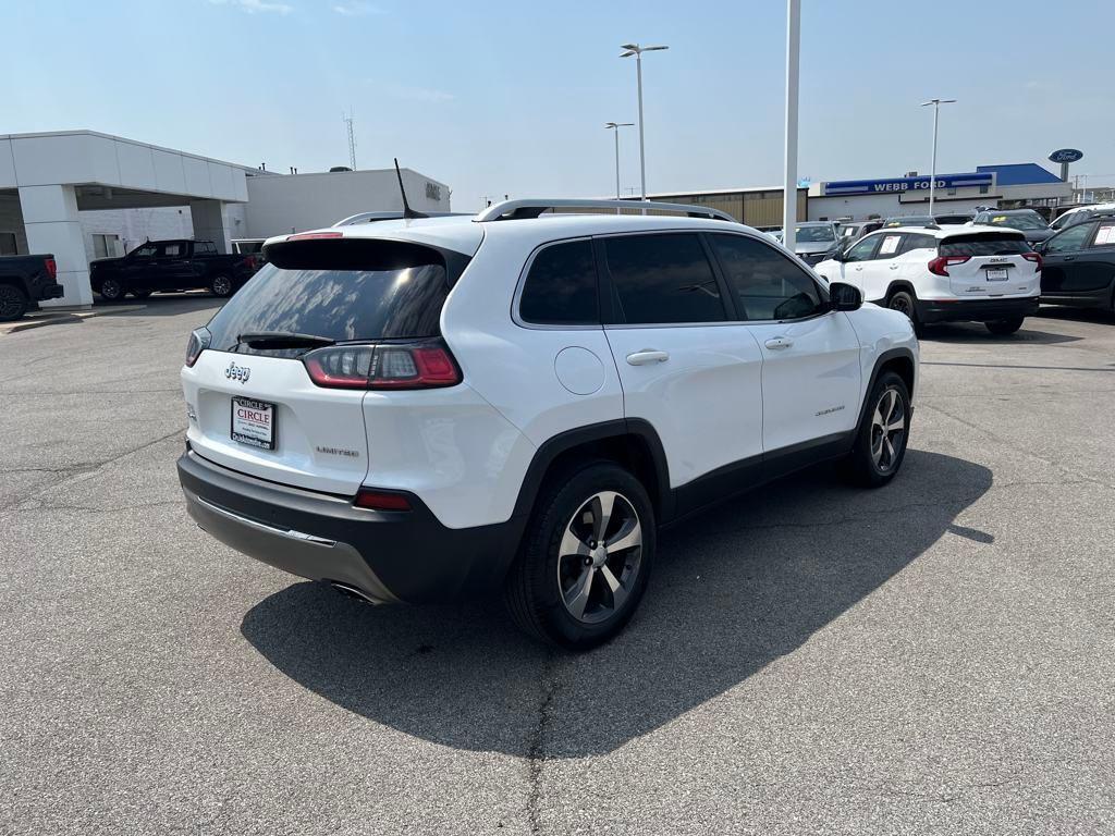 used 2019 Jeep Cherokee car, priced at $17,375