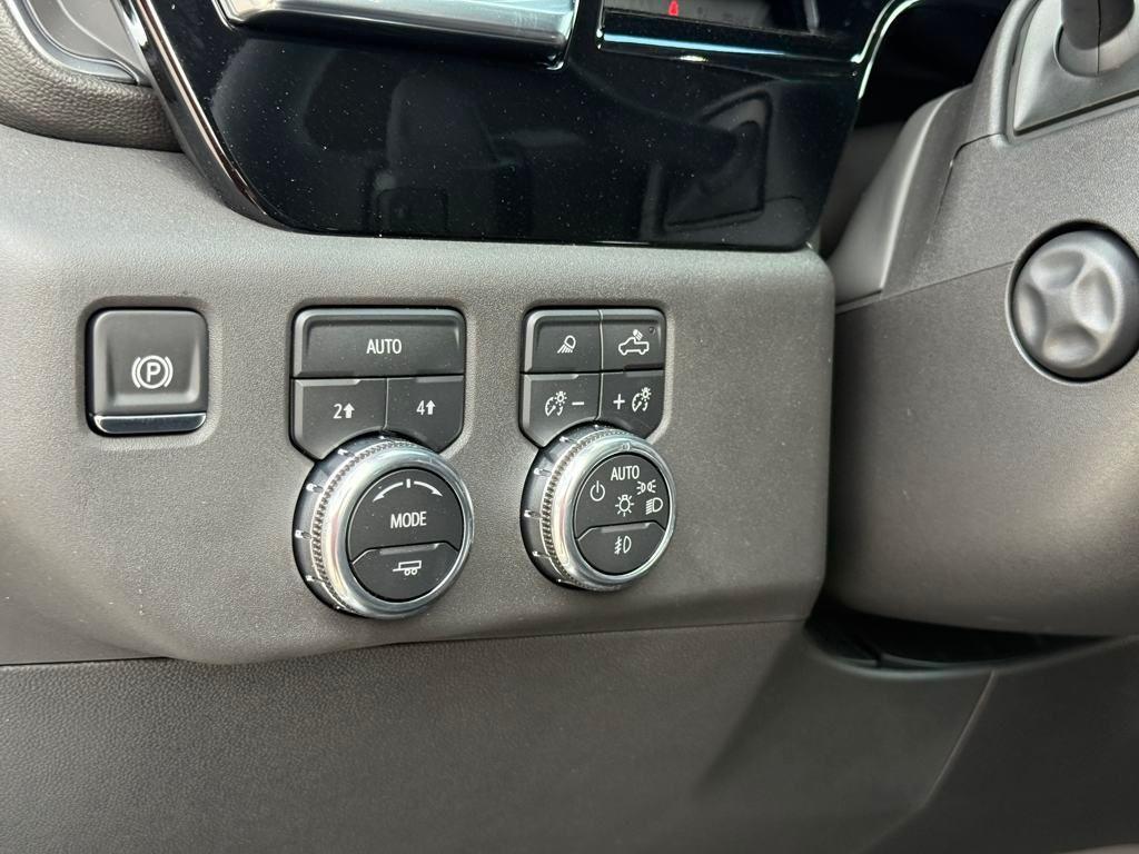 new 2025 GMC Sierra 1500 car, priced at $58,331