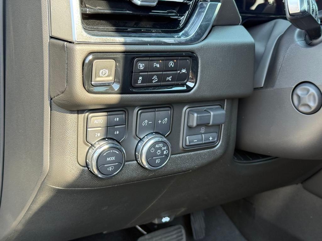 new 2025 GMC Yukon car, priced at $92,461