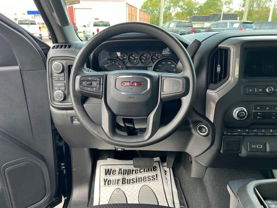 used 2023 GMC Sierra 1500 car, priced at $38,975