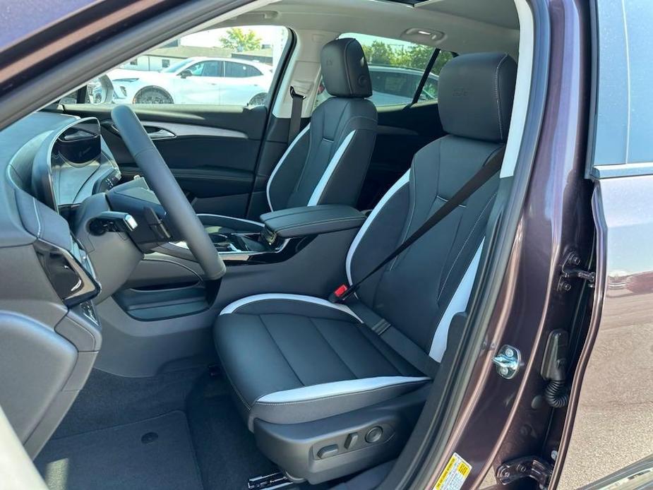 new 2024 Buick Envision car, priced at $40,890