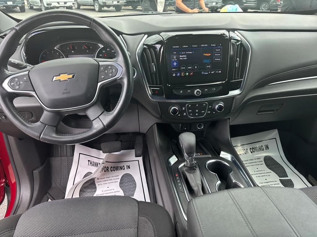 used 2022 Chevrolet Traverse car, priced at $28,875