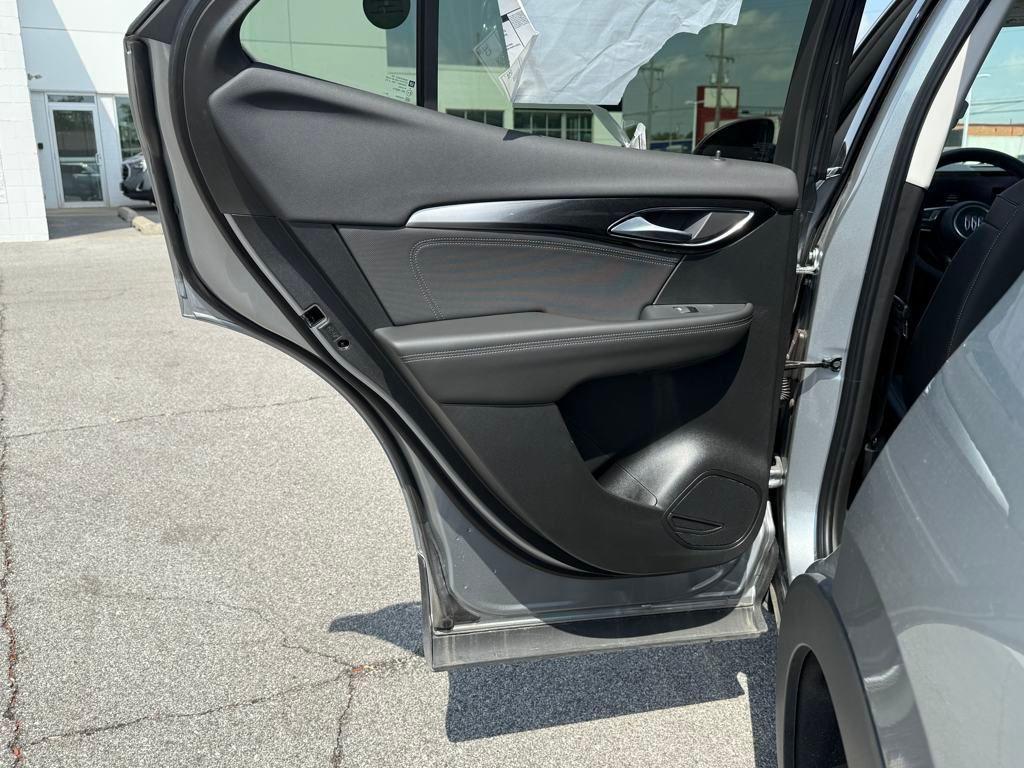 new 2025 Buick Envision car, priced at $37,002