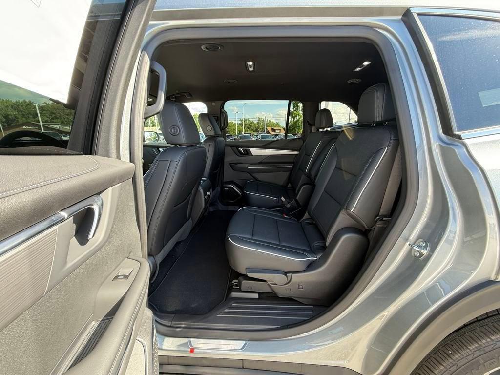 new 2026 Buick Enclave car, priced at $47,757