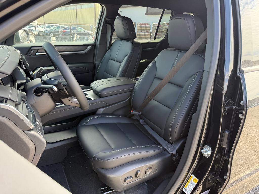 new 2025 GMC Acadia car, priced at $45,054