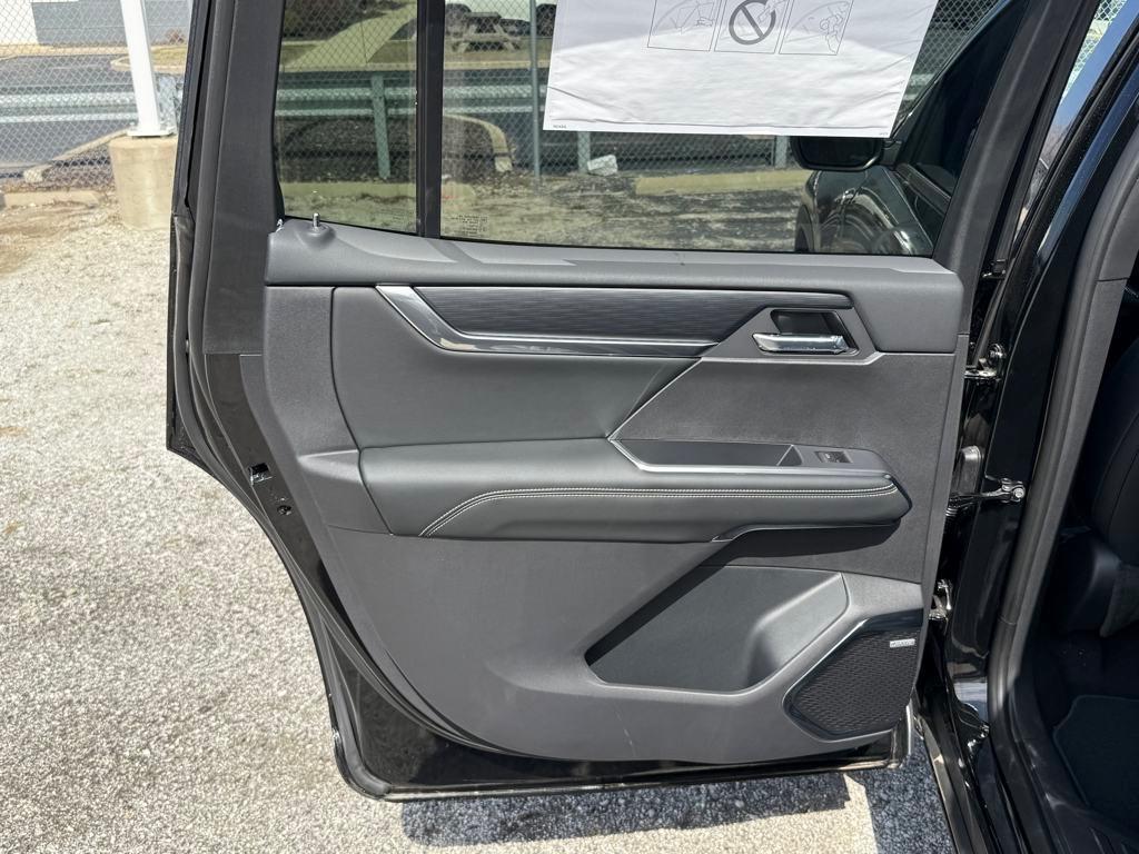 new 2025 GMC Acadia car, priced at $45,054