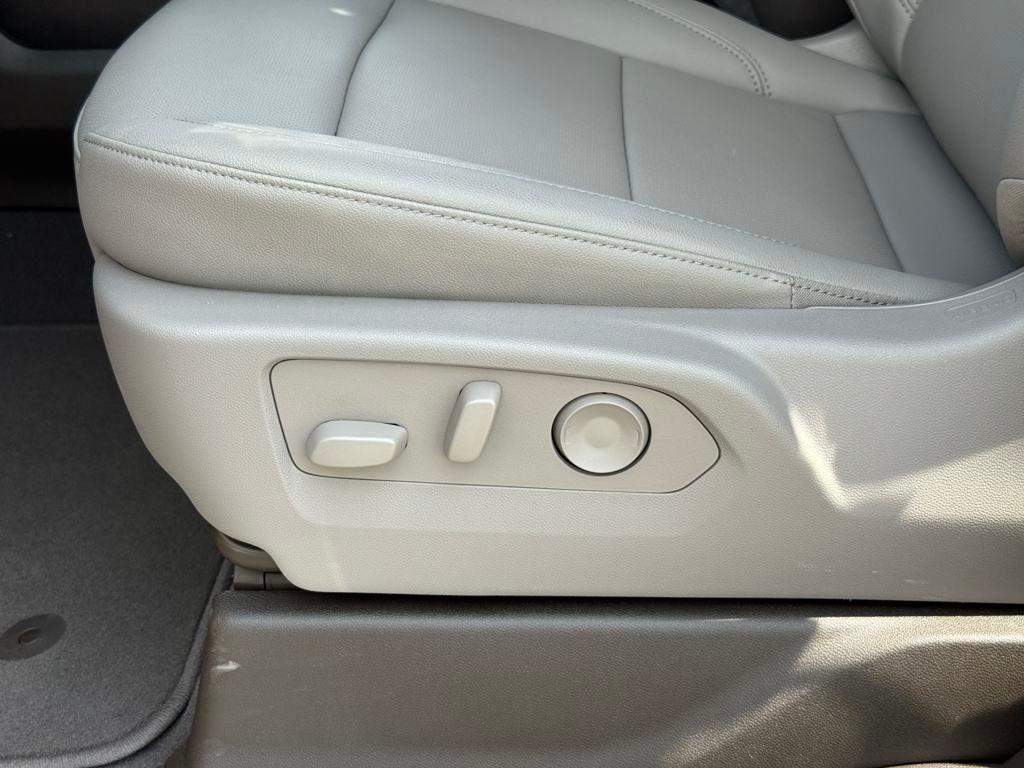 new 2025 GMC Sierra 1500 car, priced at $55,307