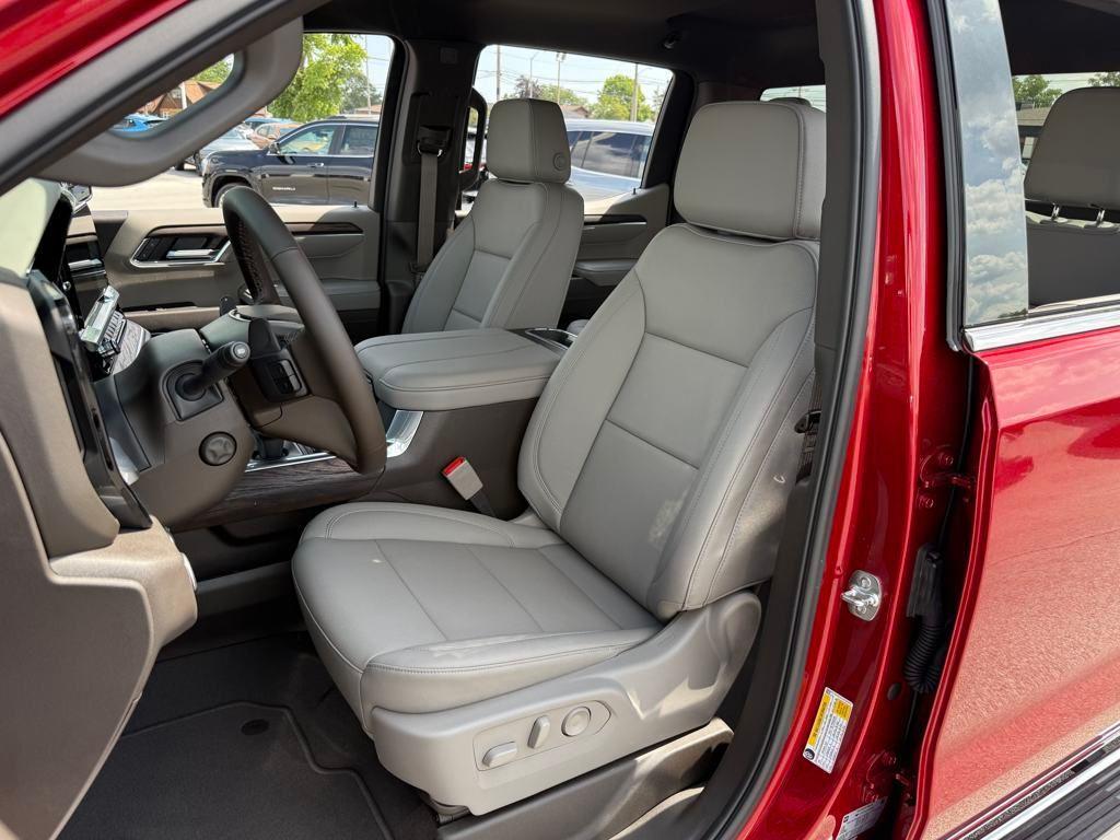 new 2025 GMC Sierra 1500 car, priced at $55,307