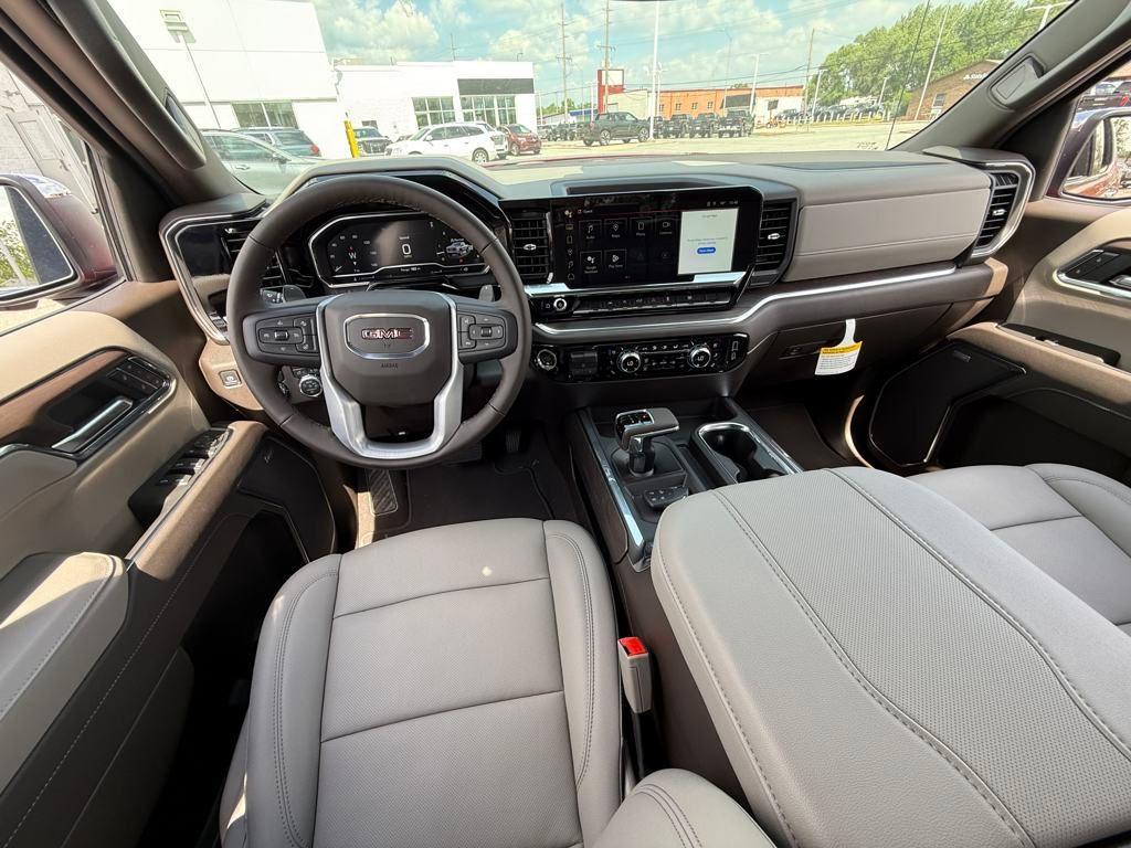 new 2025 GMC Sierra 1500 car, priced at $55,307