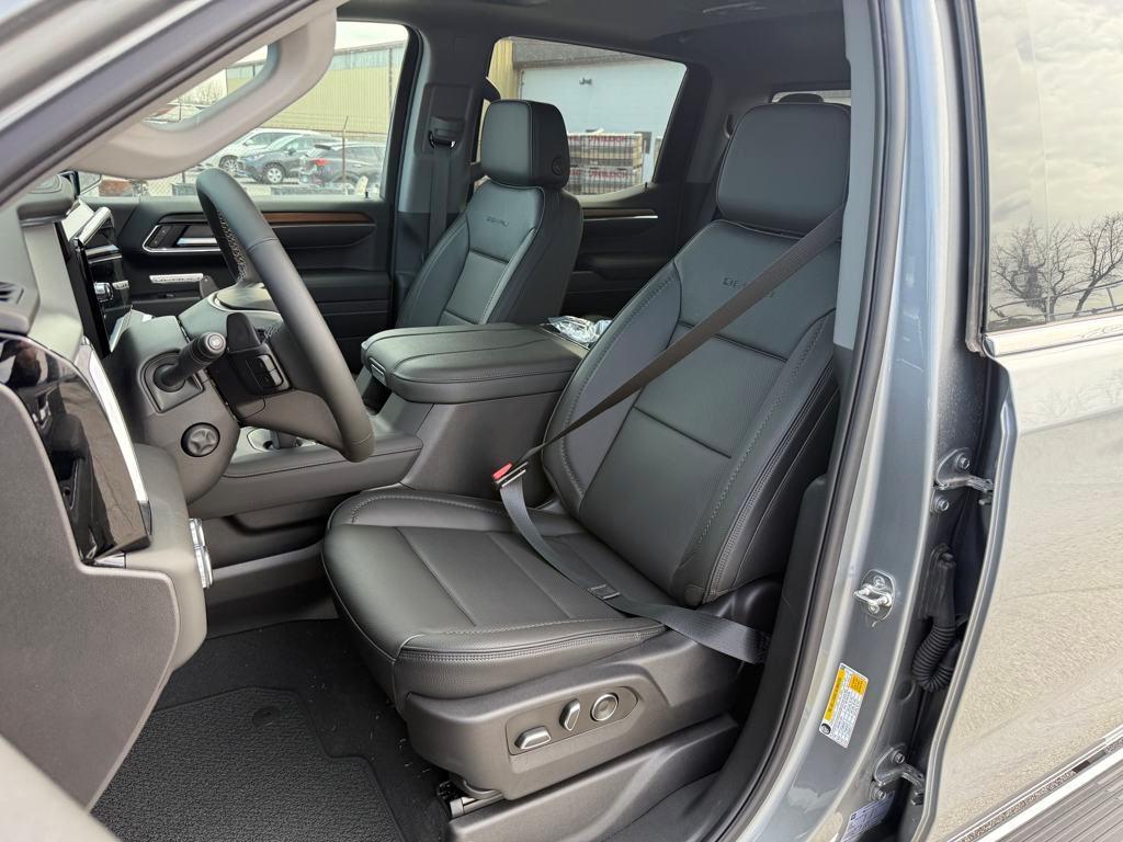 new 2025 GMC Sierra 1500 car, priced at $64,761