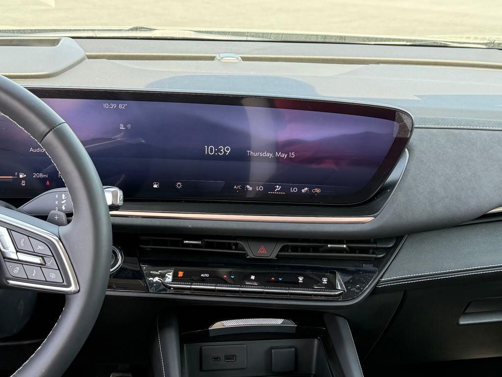 new 2025 Buick Envision car, priced at $39,340