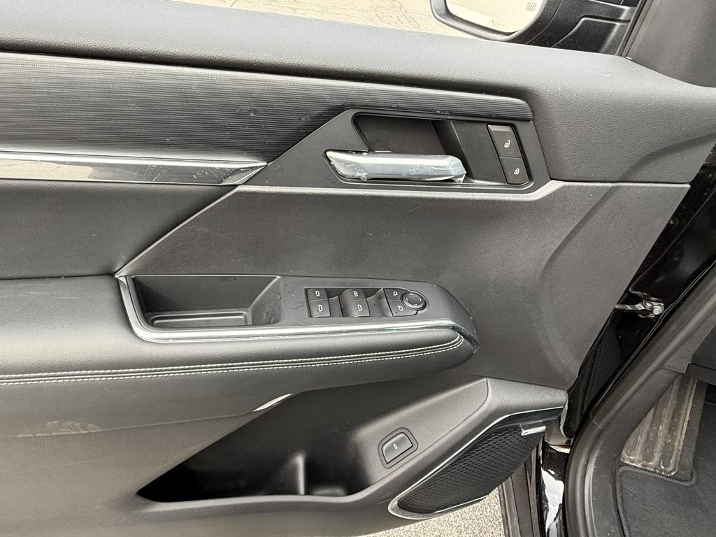 new 2025 GMC Acadia car, priced at $44,201