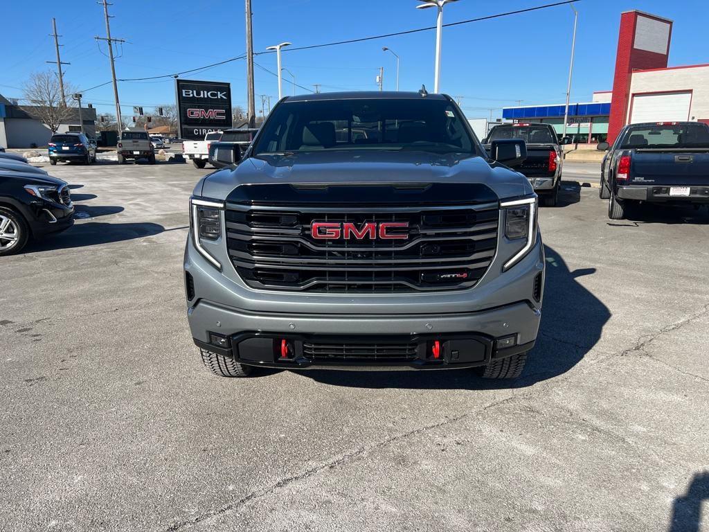 new 2025 GMC Sierra 1500 car, priced at $69,105