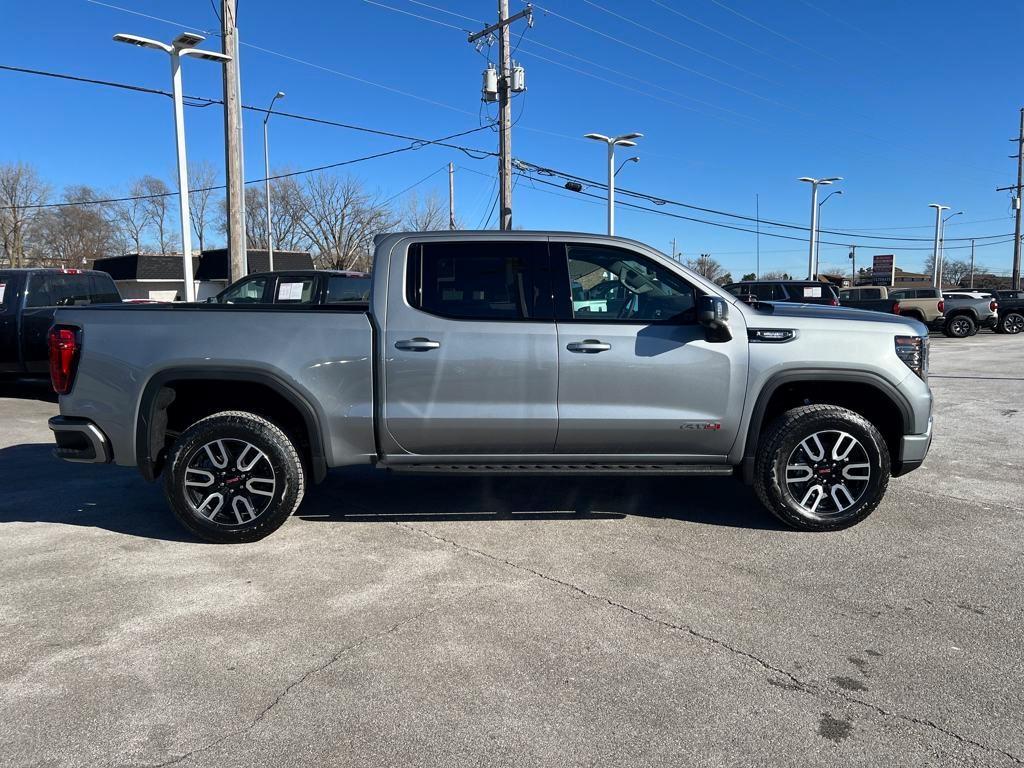 new 2025 GMC Sierra 1500 car, priced at $69,105