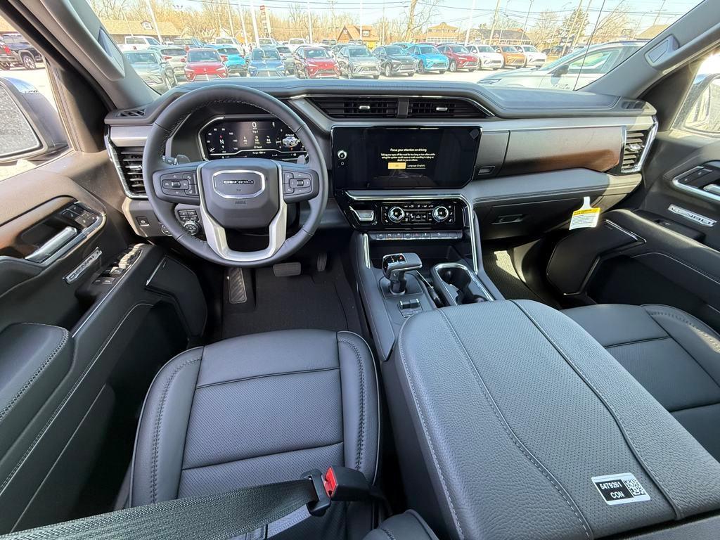 new 2025 GMC Sierra 1500 car, priced at $69,600