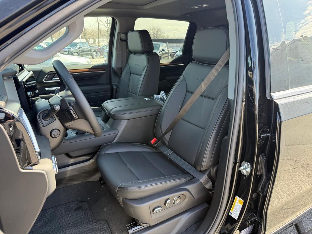 new 2025 GMC Sierra 1500 car, priced at $69,600