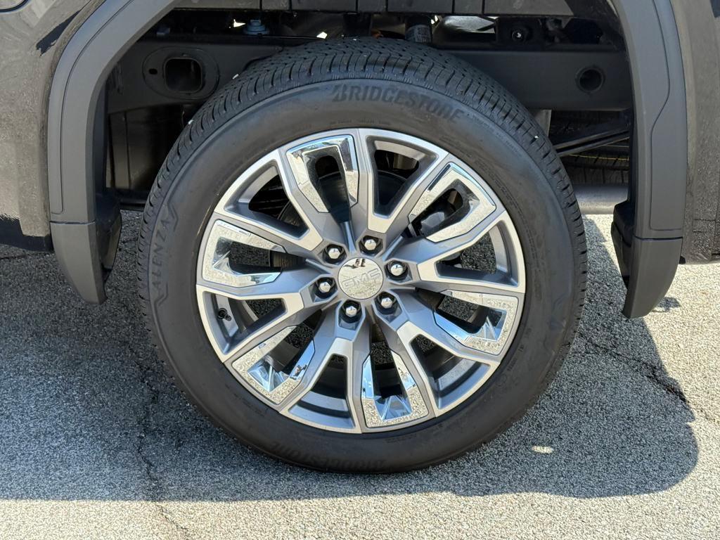 new 2025 GMC Sierra 1500 car, priced at $69,600