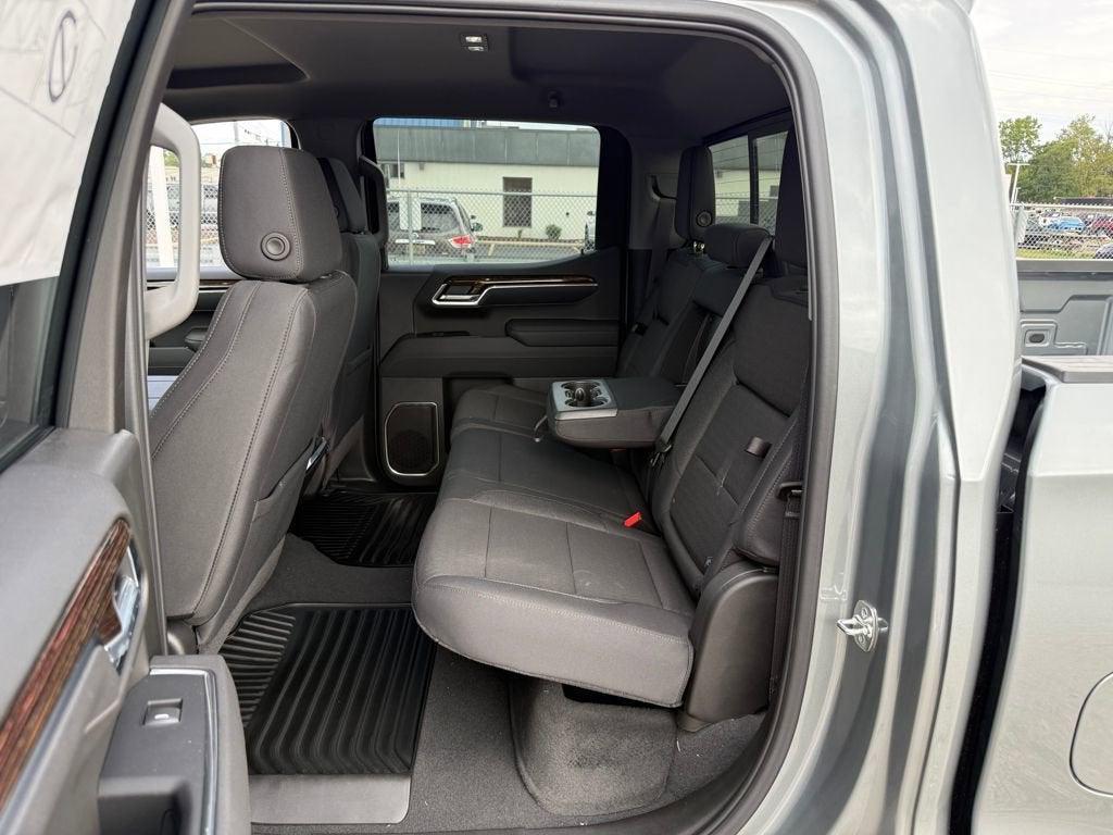 new 2026 GMC Sierra 1500 car, priced at $58,403