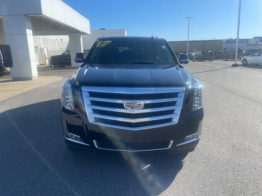 used 2017 Cadillac Escalade ESV car, priced at $29,975