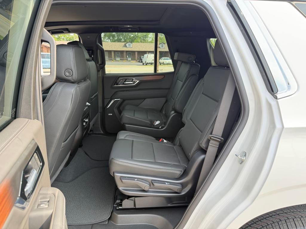 new 2025 GMC Yukon car, priced at $85,498