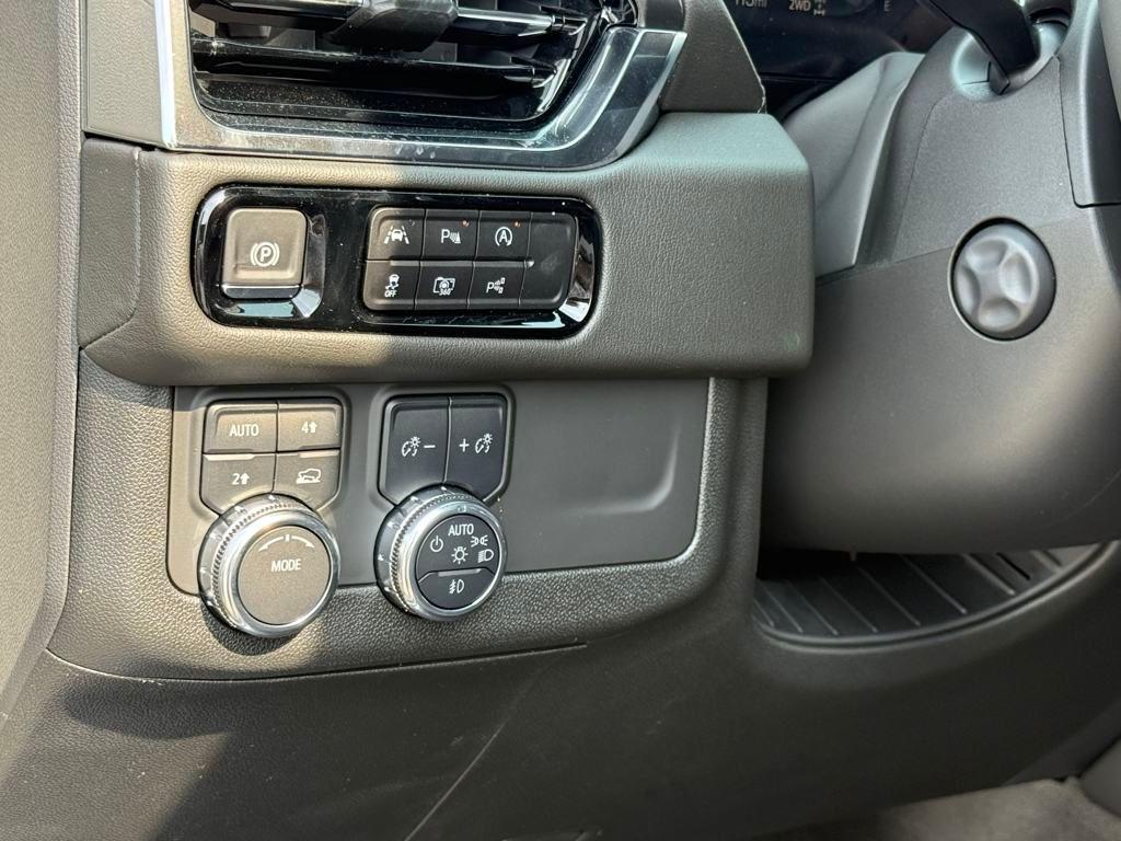new 2025 GMC Yukon car, priced at $85,498