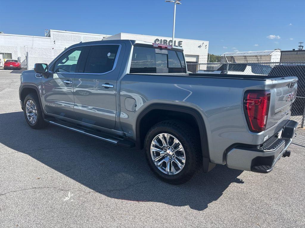 new 2026 GMC Sierra 1500 car, priced at $72,139